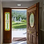 Filoxenia - By The Sea - Up To 12 Guests Βίλα Kato Rodini