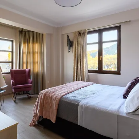 Villa Filoxenia - By The Sea - Up To 12 Guests Kato Rodini