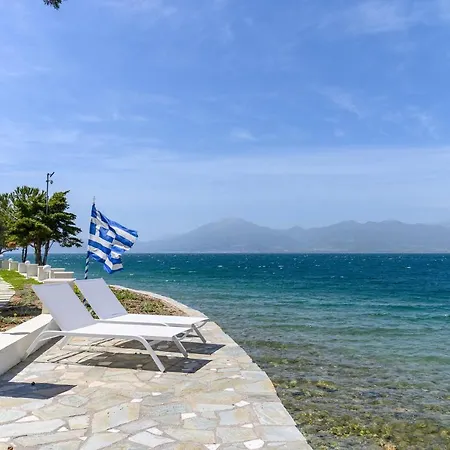 Filoxenia - By The Sea - Up To 12 Guests *