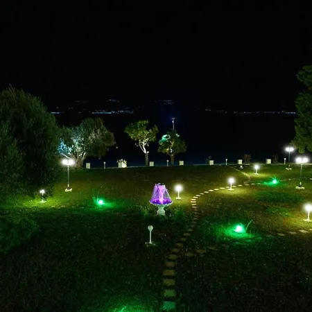 Filoxenia - By The Sea - Up To 12 Guests Villa