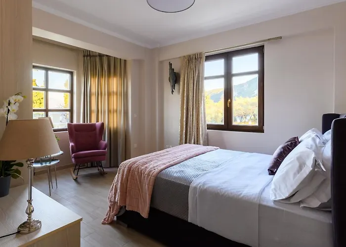 Villa Filoxenia - By The Sea - Up To 12 Guests Kato Rodini